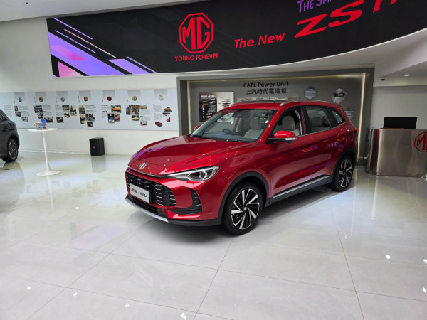  196PS、465Nm！MG ZS HEV 混能動力揭秘 歐洲得獎王比你想像中「好力」？WLTP 油耗數字令人震驚