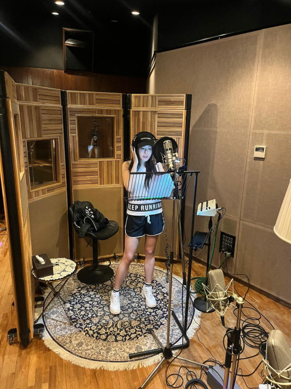 《新聞女王2》片尾曲由誰主唱？41歲神秘女聲係監製「愛將」御用劇集歌手