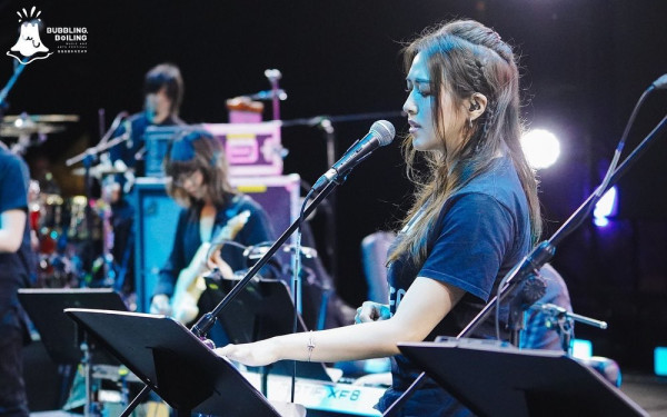 《新聞女王2》片尾曲由誰主唱?41歲神秘女聲係監製「愛將」御用劇集歌手