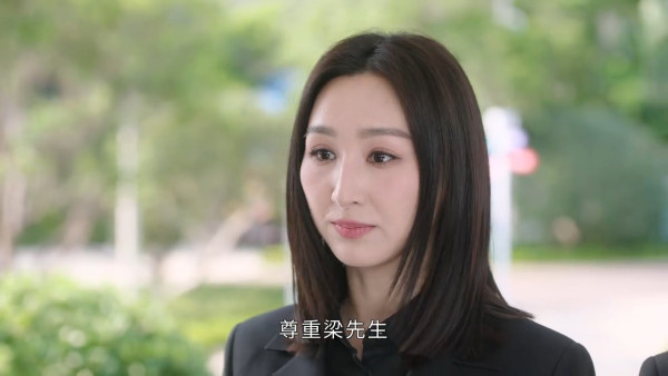 新聞女王2首播｜第一集7大警世貼地金句盤點！文慧心「想做王要守領土」