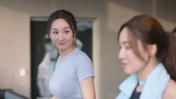 新聞女王2|李施嬅揪心忍淚微表情演技細緻 張家妍為現實低頭惹網民心痛