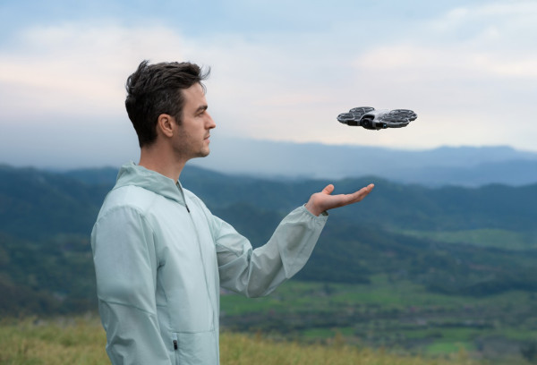 新機登場｜DJI Neo 2 史上最細全向避障機？重量僅 151g 超輕 新手都唔怕會撞機