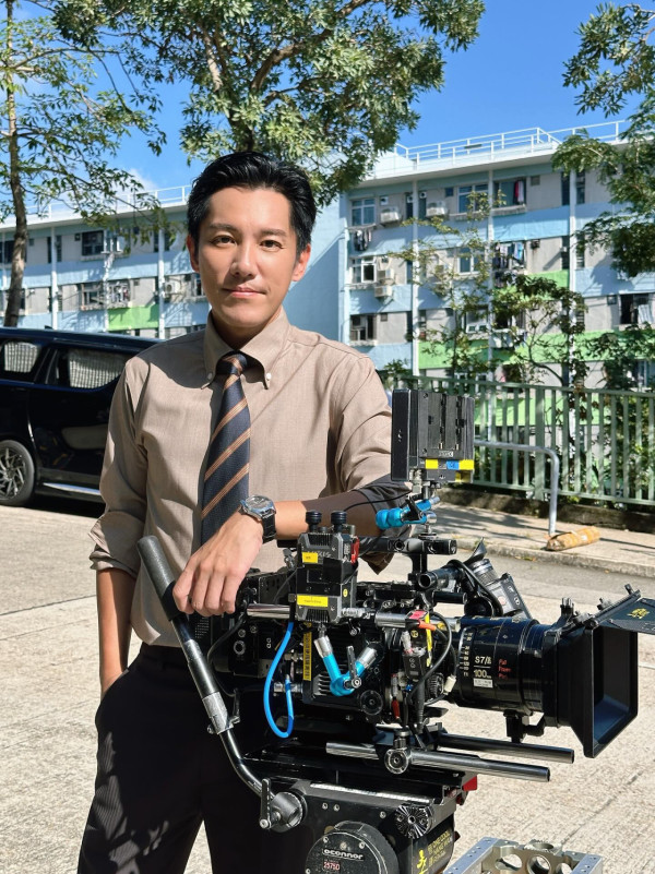 張頴康凌晨突然宣布離巢TVB「再見了」 親謝劉德華栽培！10年前奪男飛躍後勁不繼