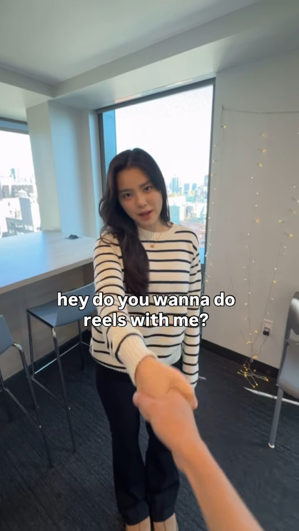 姚焯菲紐約拖實李克勤大仔片段曝光 私下一個曖昧互動惹無限猜測