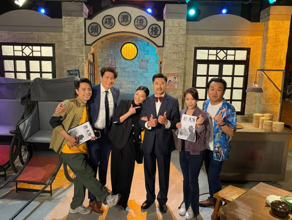 《新聞女王2》37歲男藝人宣佈求婚成功！沖繩夕陽浪漫下跪晒巨鑽：「She said I do」