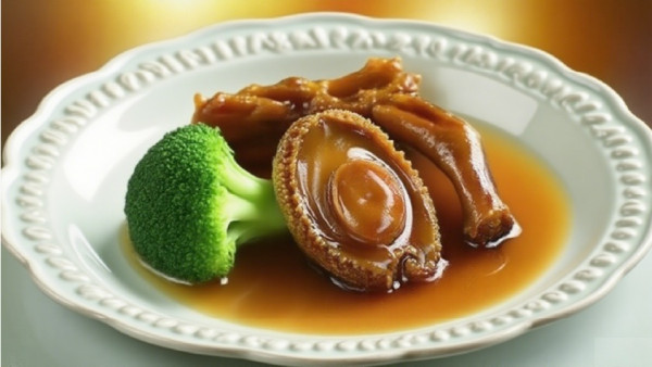 120分鐘大閘蟹片皮鴨放題 第2位$111起！任食大閘蟹/小籠包/荷香珍珠鵲 再送鮑汁六頭鮑魚扣玉掌