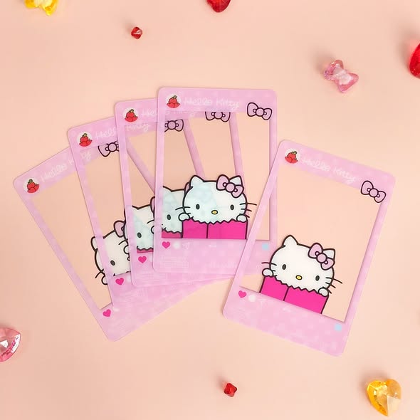 Kitty迷朝聖!Hello Kitty展台北5大區見證Kitty50年蛻變 限定周邊商品主題拍貼機搶先看