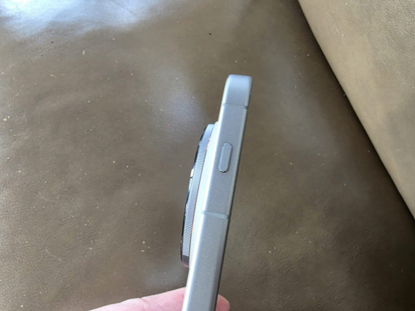 【開箱實測】vivo X300 Pro 挑戰單反？ 2 億像素長焦+CIPA 5.5 級防震可追加長焦鏡