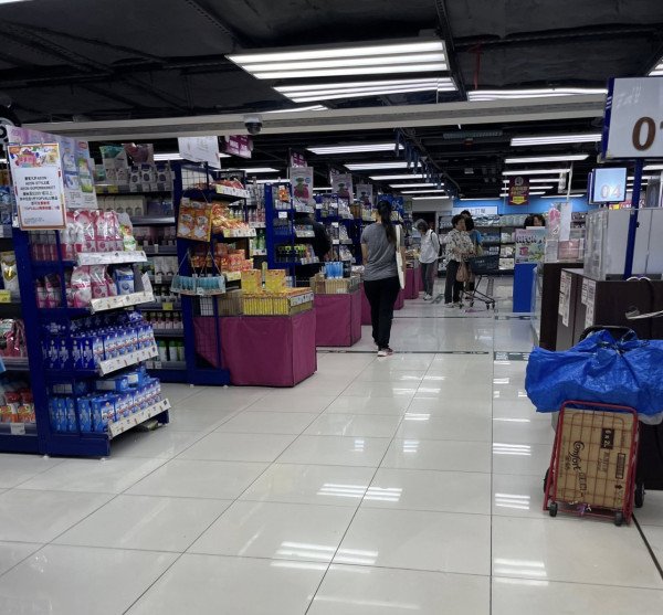 結業潮｜九龍城AEON營業至11月底！分店直擊 冷凍櫃已清空！網民猜測一原因清貨離場