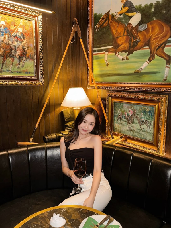 MIRROR成員被爆新戀情暗撻靚女KOL 一線索露出端倪惹粉絲不滿一直扮單身