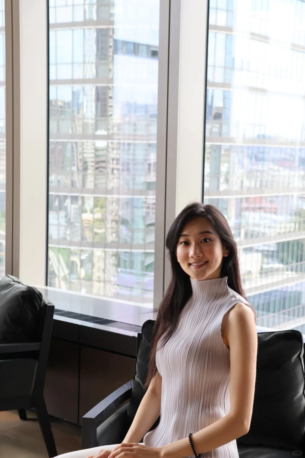 港姐季軍袁文靜無預警宣布轉換跑道 未卸任卻突然回歸教育界：「重返教書」