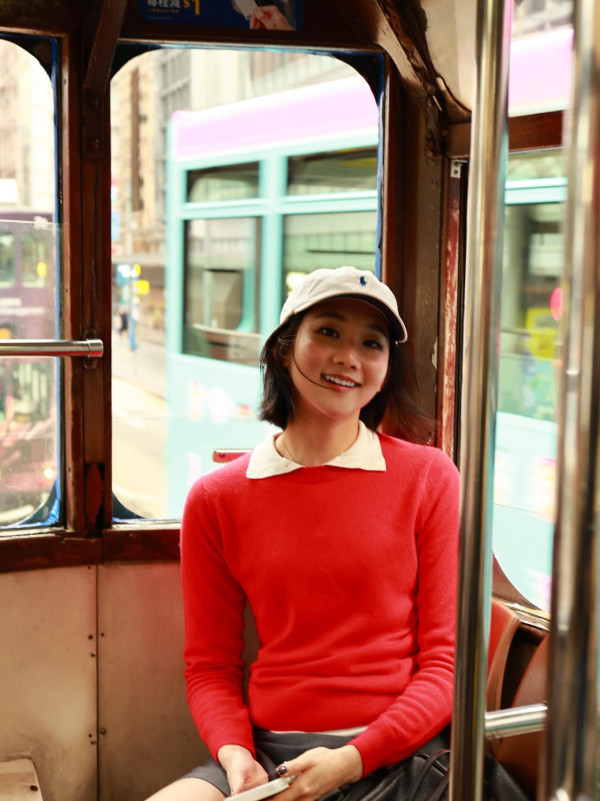 港姐季軍袁文靜無預警宣布轉換跑道 未卸任卻突然回歸教育界：「重返教書」