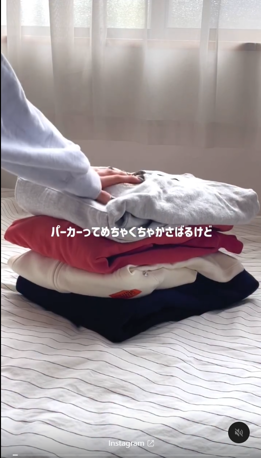 轉季必學|連帽衛衣「正確摺法」曝光!服裝店員教1招慳位:平時咁摺係錯嘅