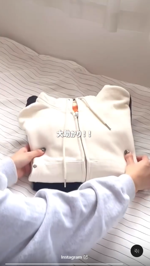 轉季必學｜連帽衛衣「正確摺法」曝光！服裝店員教1招慳位：平時咁摺係錯嘅