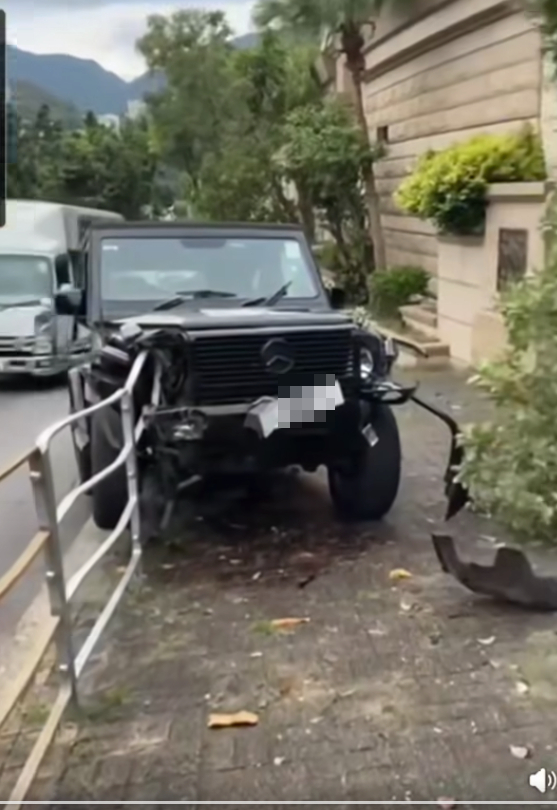 港女親歷港鐵逃票新招 內地客尾隨咁樣出閘？乘客鬧爆無恥「乜你咁都得呀」