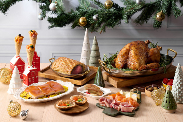 九龍東皇冠假日酒店自助餐買1送1！人均$359起 3小時任食鴨肝/乳豬/和牛柳/鮑魚！