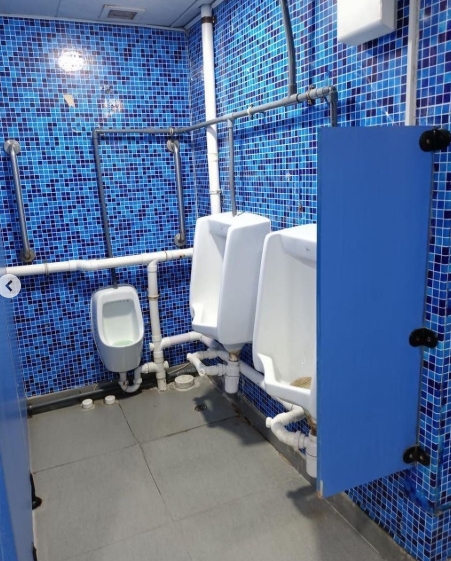 慎入！香港最核突公廁TOP3排名！筲箕灣「恐懼鬥室」奪冠 網民：睇完想嘔