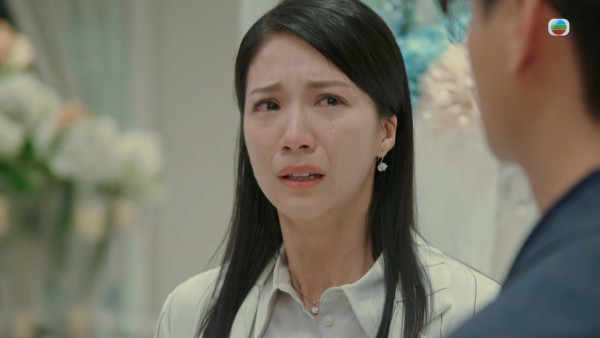 金式森林｜陳曉華8分鐘演技晒冷7大極端情緒 跳出清純框框「頂峰演繹」獲讚有袁詠儀影子