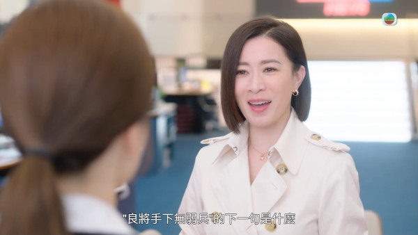 新聞女王2｜佘詩曼搏命演出坐直升機高空開門拍攝 花絮曝光八層樓高示範專業演員極致