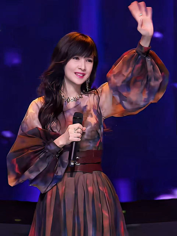 圖片來源:IG@vivianchowwaiman