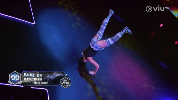 全民造星6｜99號參賽者高難度電臀舞震撼全場 男士蜜桃臀倒立twerk一字馬衝擊眼球