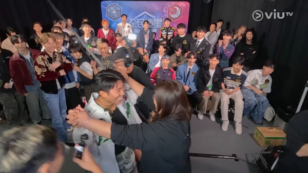 全民造星6|99號參賽者高難度電臀舞震撼全場 男士蜜桃臀倒立twerk一字馬衝擊眼球