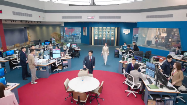 新聞女王2線上看|1-25集大結局TVB全劇透!每集劇情預告即時更新