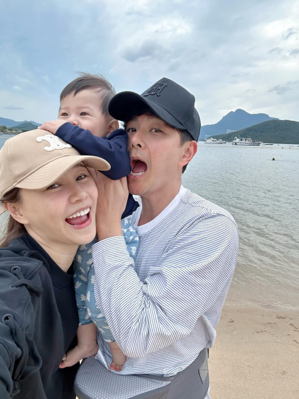 黃翠如蕭正楠激罕公開仔仔正面樣新相 眼仔碌碌超精靈似足媽媽高顏值