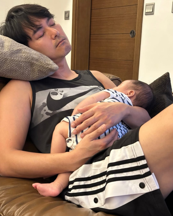 黃翠如蕭正楠激罕公開仔仔正面樣新相 眼仔碌碌超精靈似足媽媽高顏值