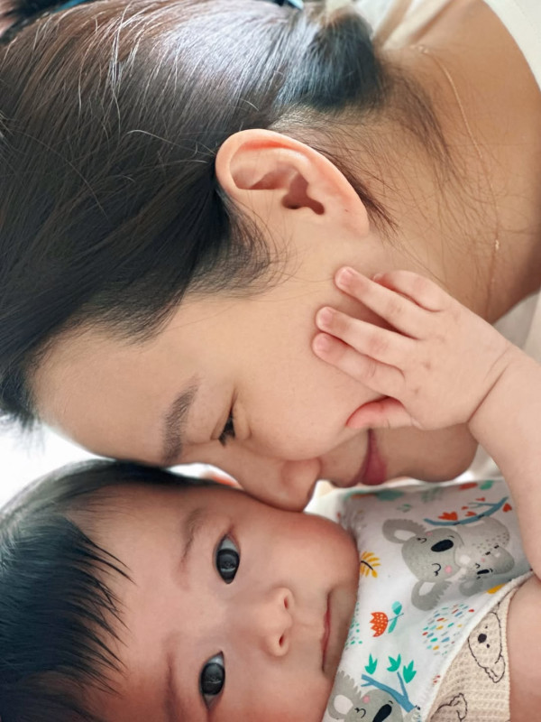 黃翠如蕭正楠激罕公開仔仔正面樣新相 眼仔碌碌超精靈似足媽媽高顏值