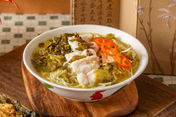 港青酒店海鮮自助晚餐買2送2！3小時任食龍蝦/蟹腳/西冷