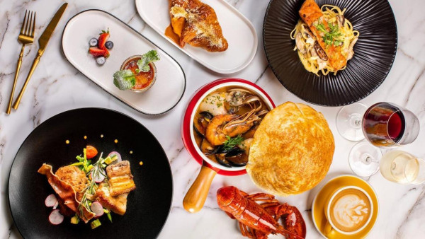 尖沙咀法國菜餐廳大閘蟹盛宴買1送1！人均$298起嘆大閘蟹/甲羅燒鮑魚/蟹膏流心牛角包