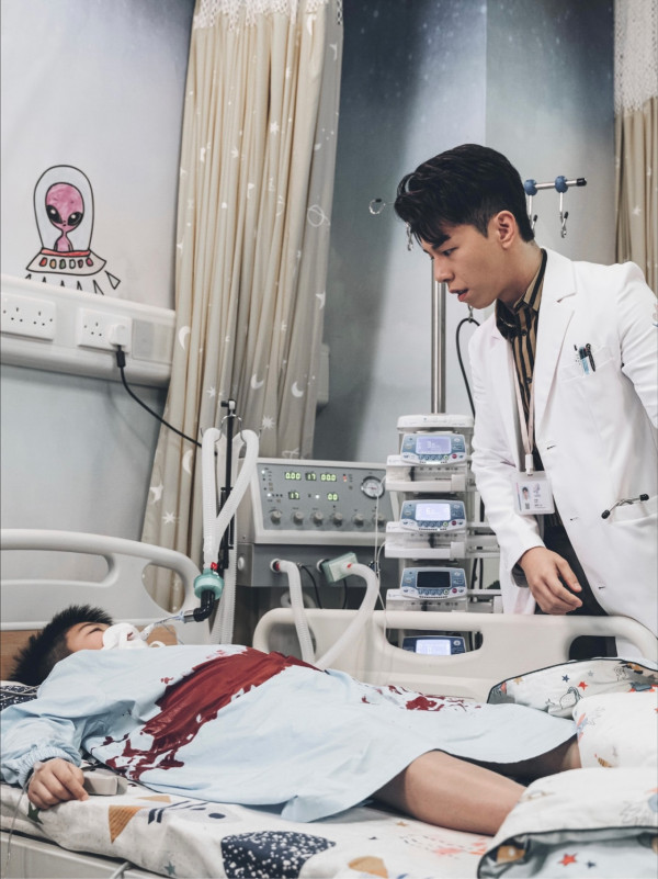 35歲男藝人IG宣布離巢TVB「我畢業啦」 入行14年曾一夜成名獲高層承諾開劇