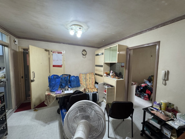 住30年公屋交還在即！港男感嘆「人走茶涼」！網友留言安慰：好明白呢種感覺