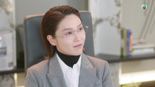 新聞女王2｜蔣祖曼女企業家造型掀熱議 三句「我鍾意你呀文慧心」惹關注 