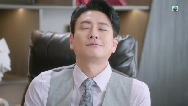 新聞女王2|李施嬅揪心忍淚微表情演技細緻 張家妍為現實低頭惹網民心痛