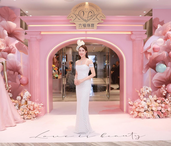 鍾嘉欣突然被瘋傳離婚呈請訴訟 首度回應10年婚姻觸礁傳聞:「唔會瞓唔著」