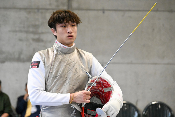 全運會|張家朗全運會花劍15:2穩勝贏得銅牌 香港劍擊隊累計1銀2銅