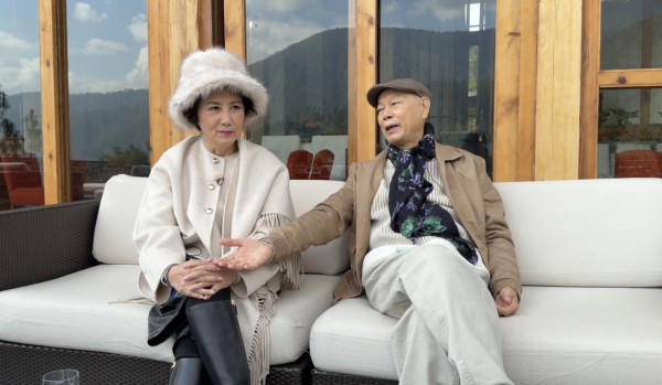 汪明荃羅家英不丹補拍結婚相圓心願 恩愛36年感情甜如初戀!獲大師親臨加持祝福