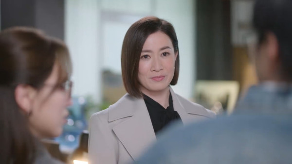 新聞女王2|佘詩曼親揭AI主播生成過程 真人文慧心VS主播AI同場對壘