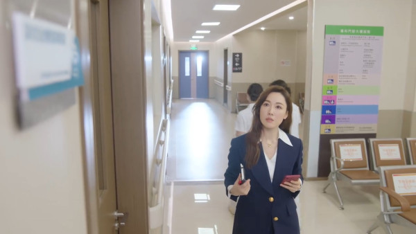 新聞女王2｜劇組升降平台倒塌意外改編自真實事件 總監製鍾澍佳為業內基層發聲