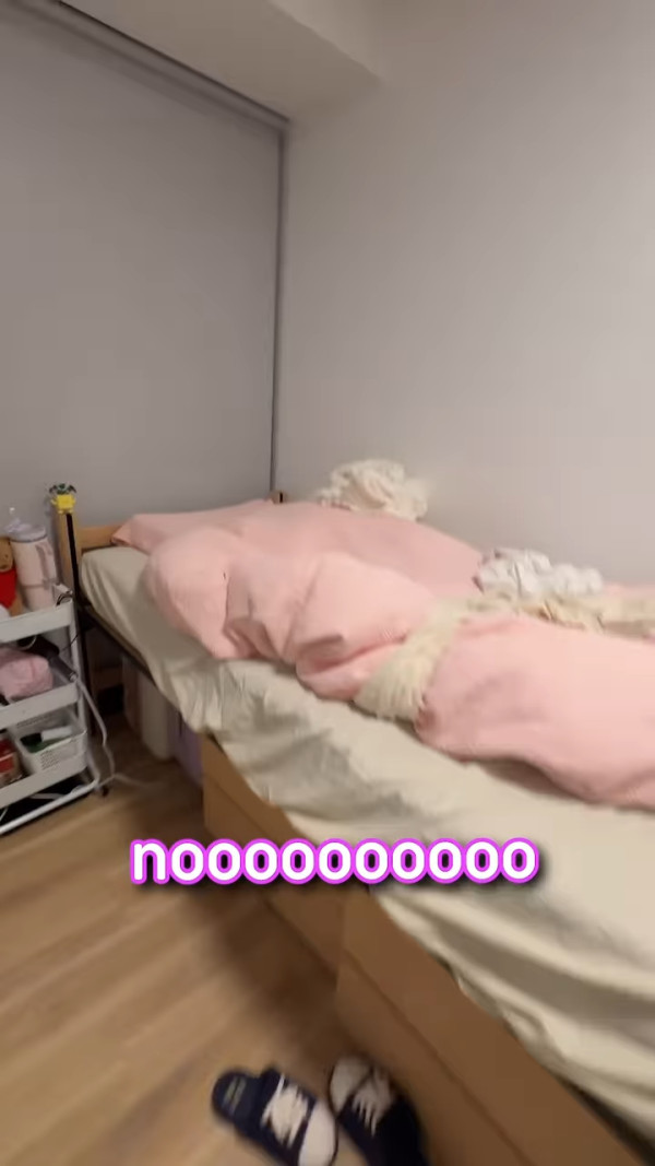 李克勤大仔獨闖姚焯菲宿舍閨房拍片 Chantel擋鏡頭反應親密互動全曝光