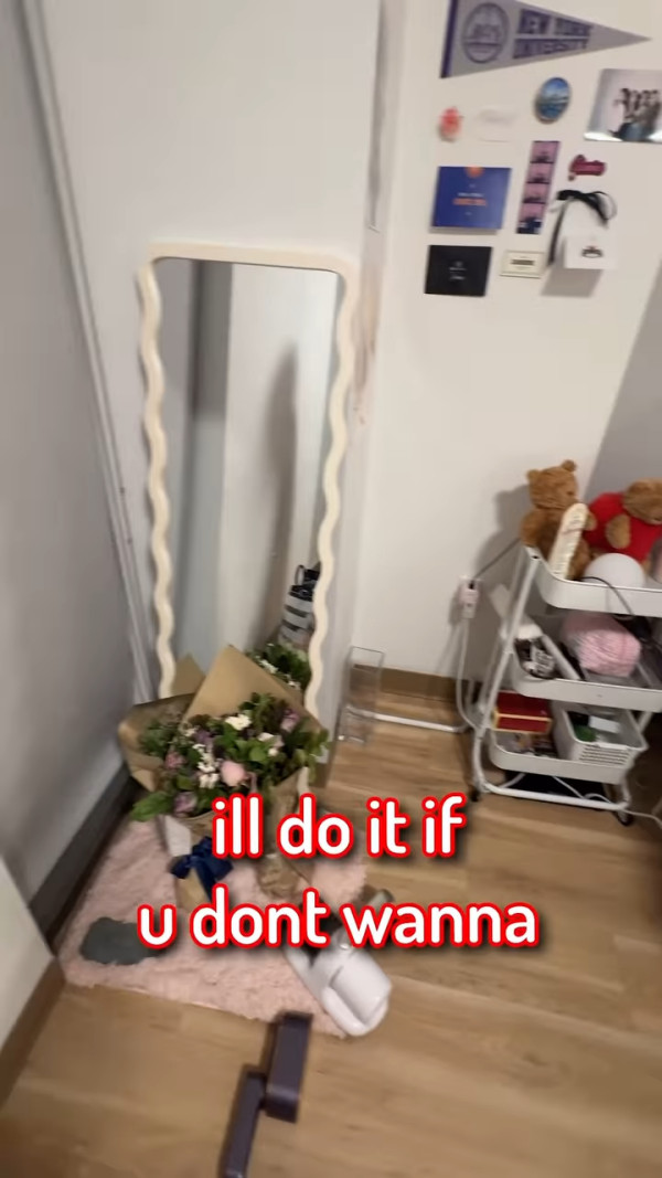 李克勤大仔獨闖姚焯菲宿舍閨房拍片 Chantel擋鏡頭反應親密互動全曝光