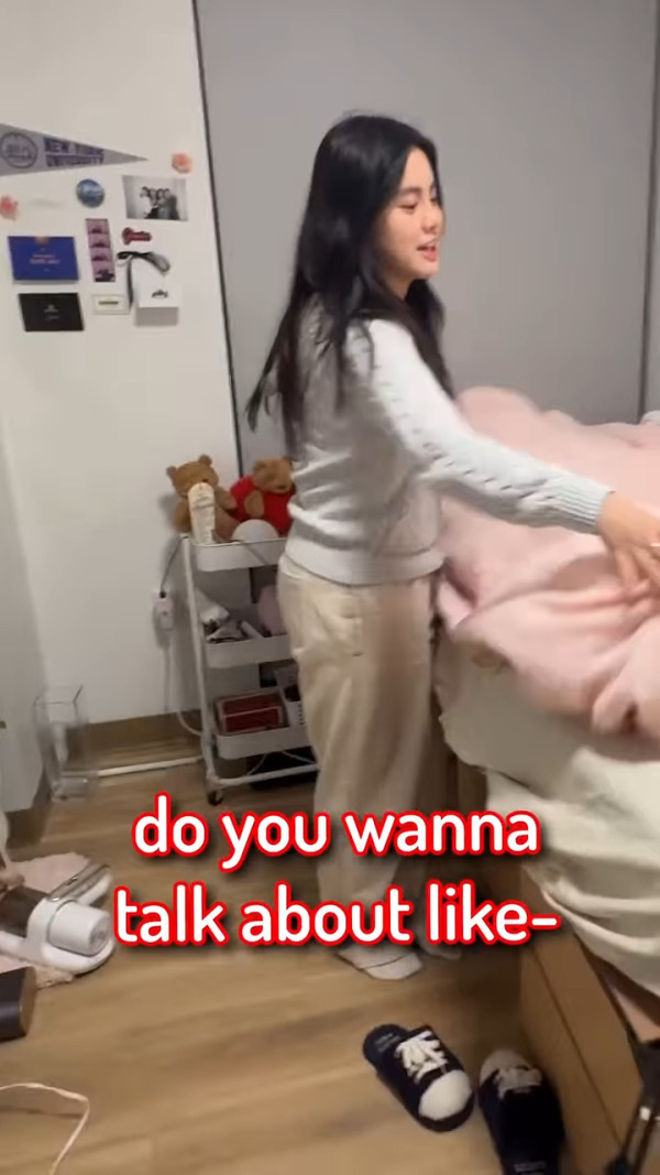 李克勤大仔獨闖姚焯菲宿舍閨房拍片 Chantel擋鏡頭反應親密互動全曝光