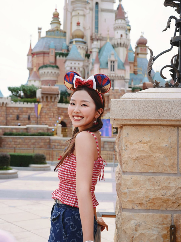 29歲女藝人IG低調公布婚禮相報喜！甜晒老公合照：「已經完成中式婚禮」