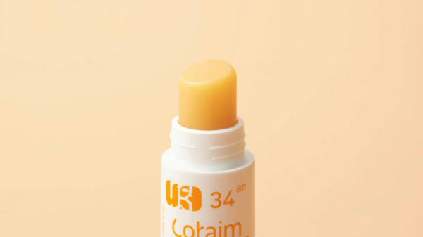 乾唇救星|MUJI $25抗UV潤唇膏小紅書熱推!醫生警告:忽略防曬恐患皮膚癌