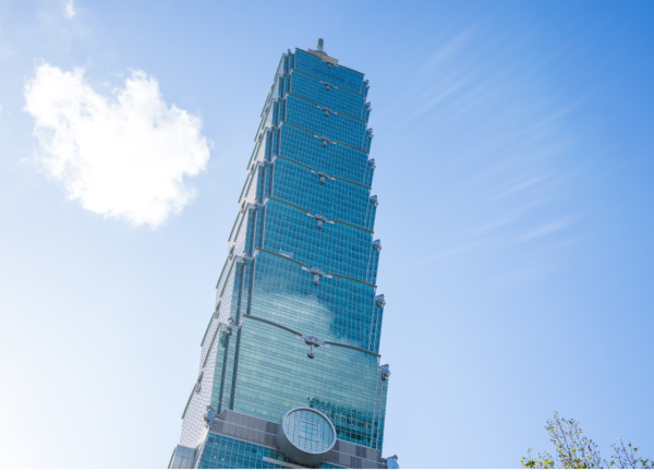 【台北跨年倒數2026】台北除夕好去處9個:101煙火/高空派對/陽明山夜景附地址交通