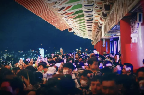 【台北跨年倒數2026】台北除夕好去處9個:101煙火/高空派對/陽明山夜景附地址交通