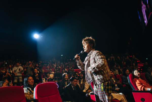 方力申澳門演唱會2025|30年老友驚喜現身合唱 預告明年香港站更精彩