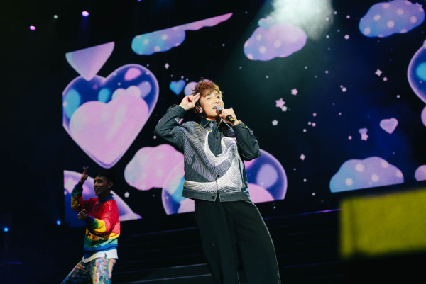 方力申澳門演唱會2025|30年老友驚喜現身合唱 預告明年香港站更精彩